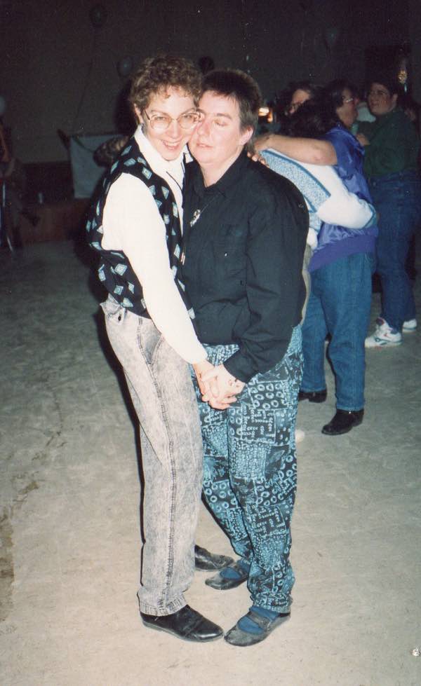 Leaf and Drea slow dancing at a party